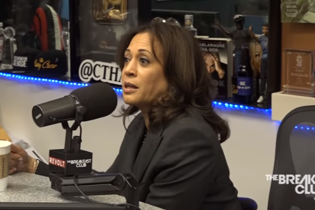 Internet Dicks Zapruder The Sh*t Out Of Kamala Harris Smokin' Some Sh*t