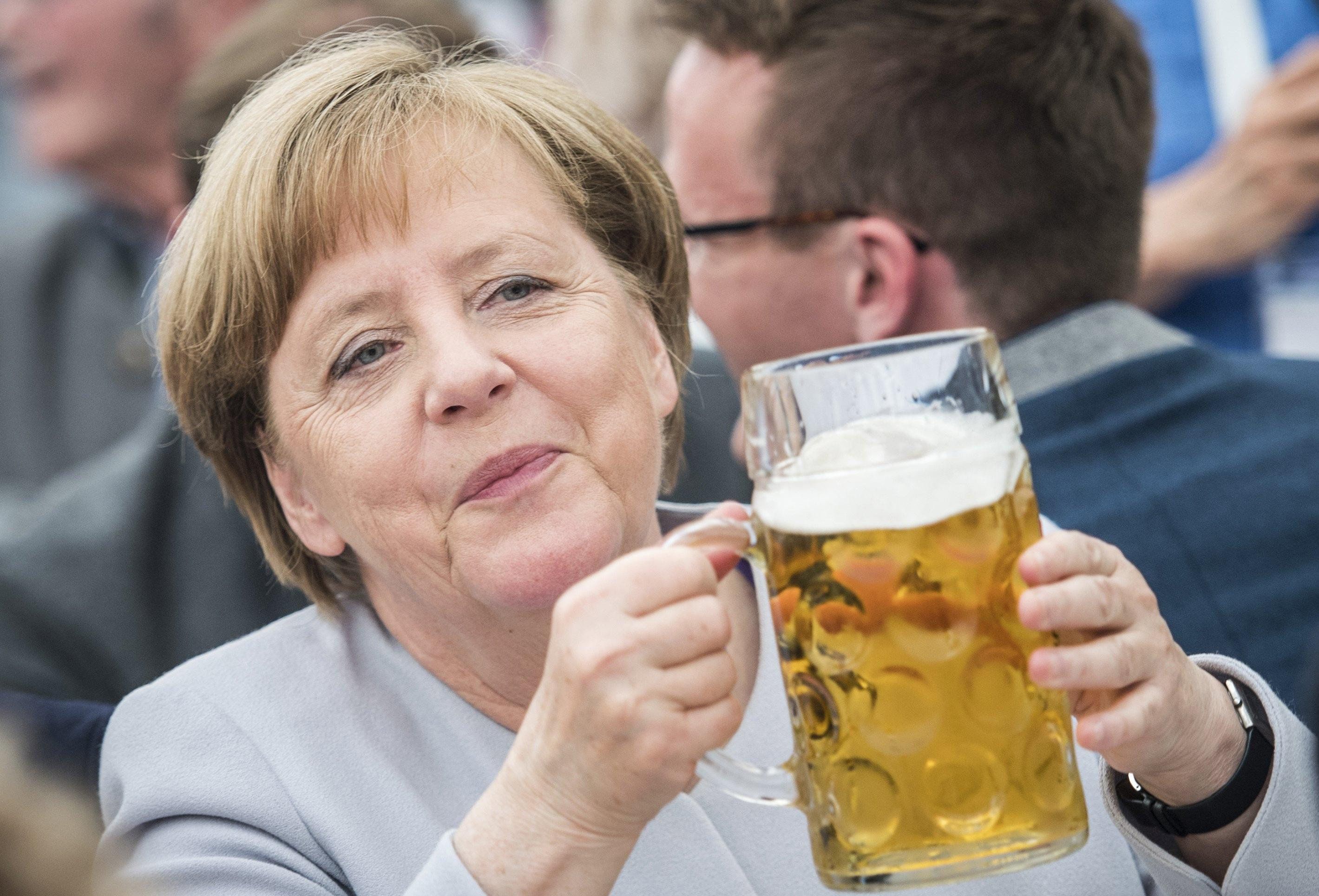 Le idee dei tedeschi sono come würstel e crauti: buone, ma solo a casa loro