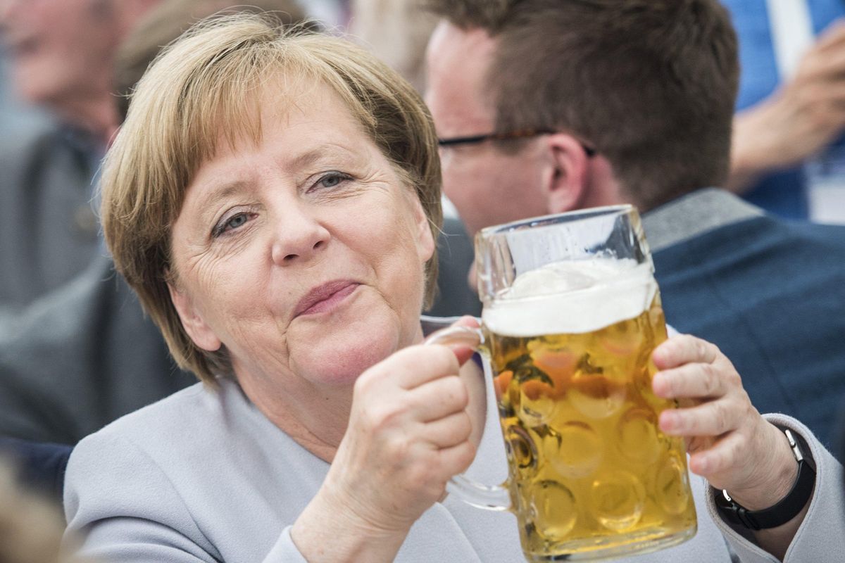 Le idee dei tedeschi sono come würstel e crauti: buone, ma solo a casa loro