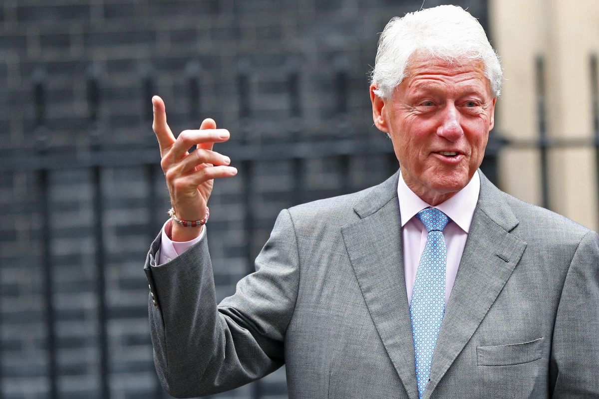 Le femministe rabbiose del Me too hanno un nuovo paladino: Bill Clinton