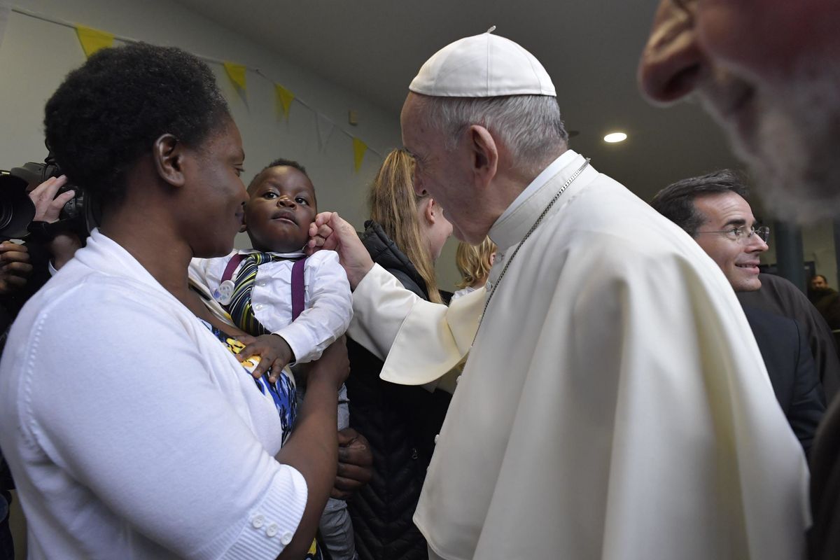 Il Papa in Irlanda: «Sulla pedofilia abbiamo fallito»