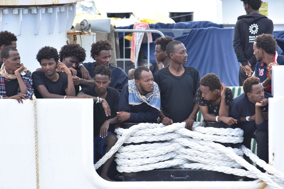 L’Ue vuole i soldi, non gli immigrati. La Diciotti è un problema nostro