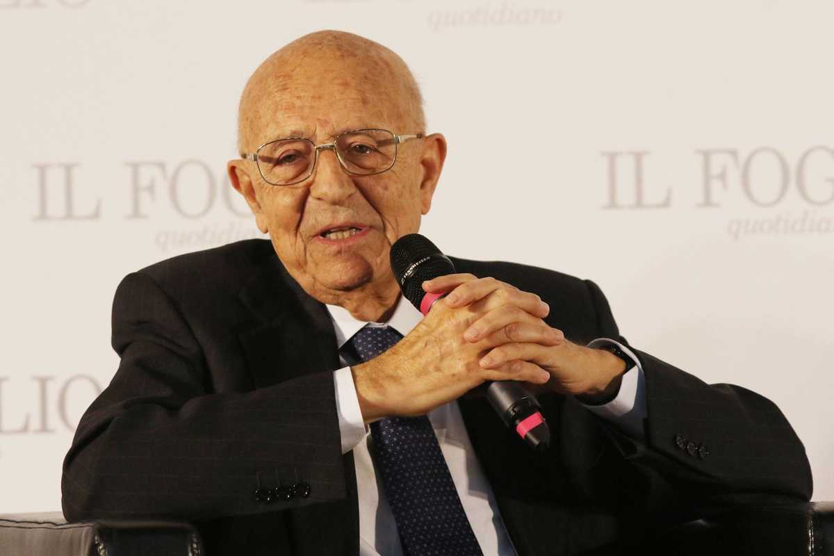 I caselli privati difesi da Cassese gli hanno fruttato 700.000 euro