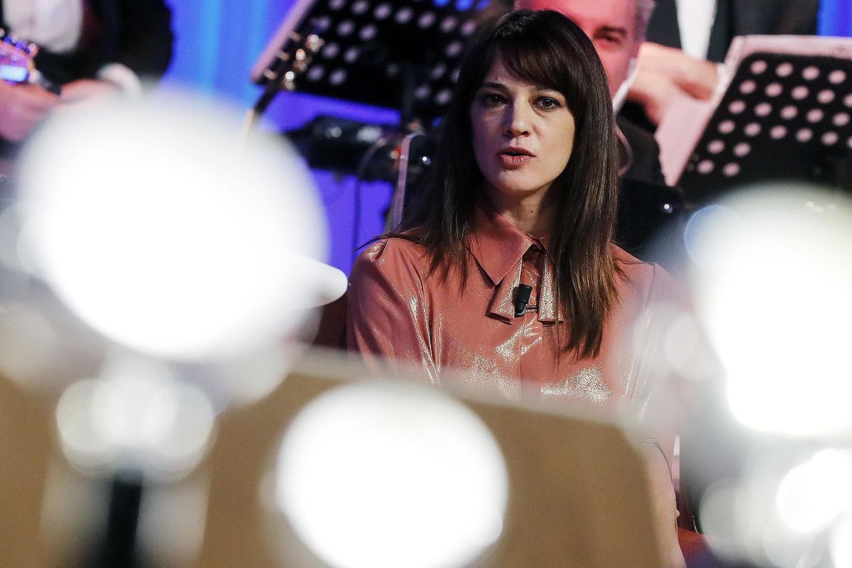 Pure l’ex avvocato scarica l’attrice: «Mi deve ancora pagare le parcelle»