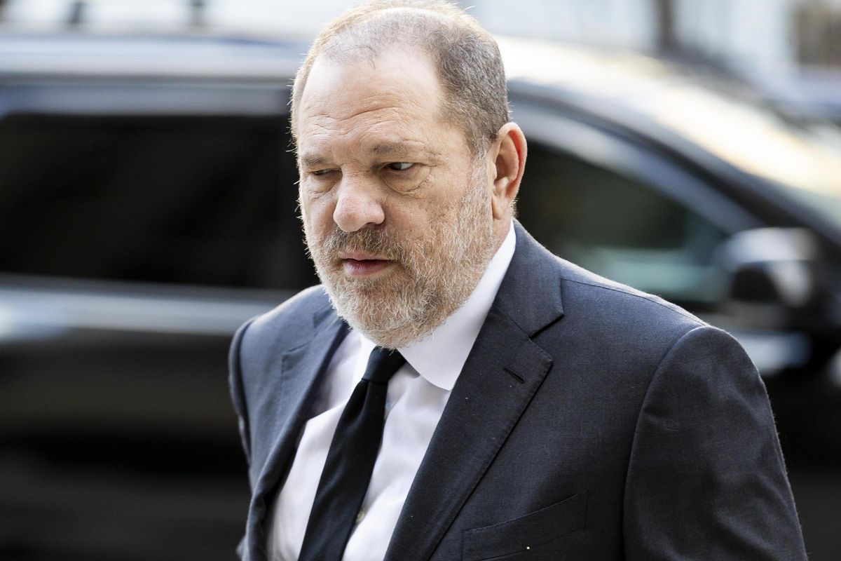 I difensori d’ufficio di Asia copiano le giustificazioni di Weinstein