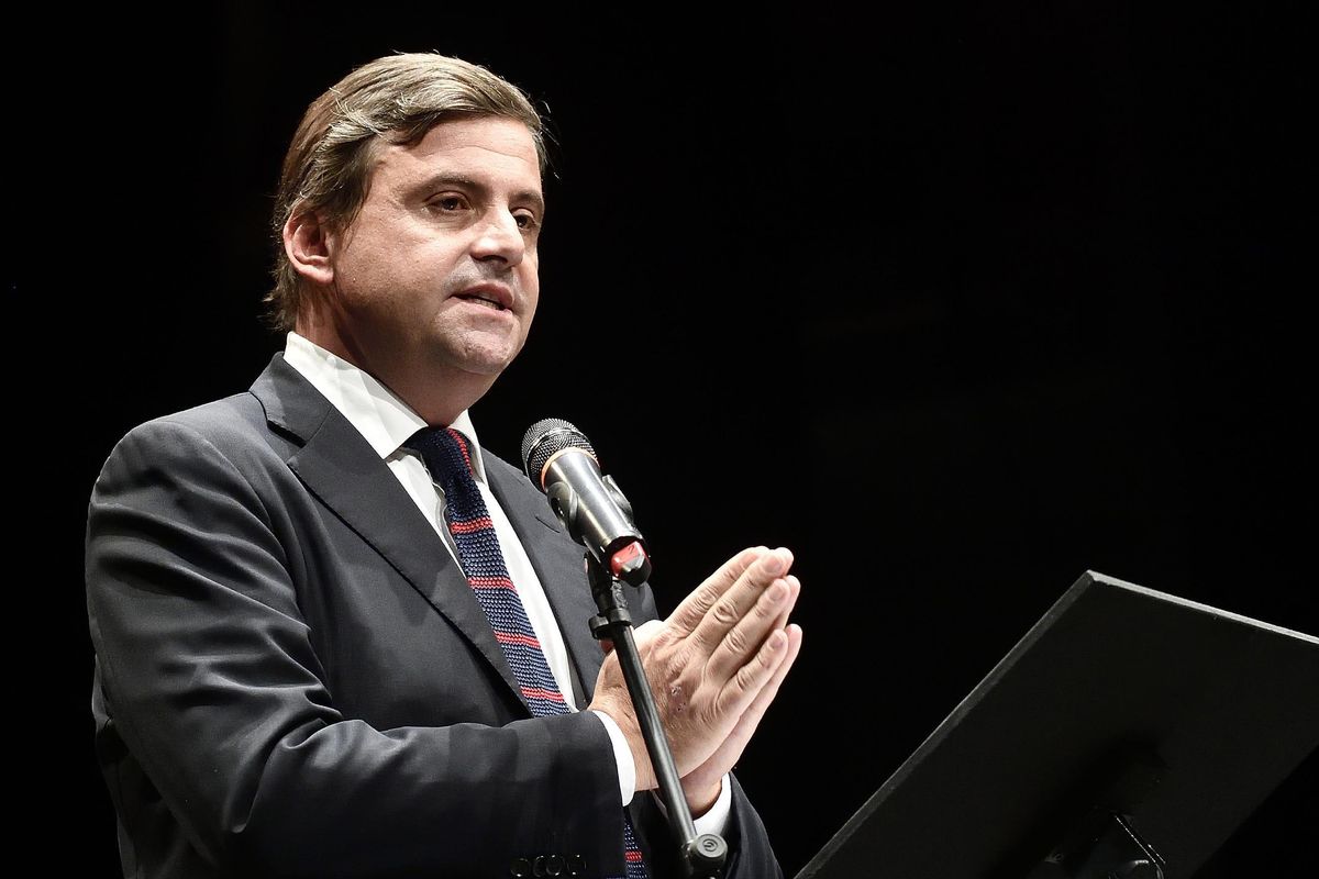 Il comandante Che Calenda dai salotti: «Ora resistenza»