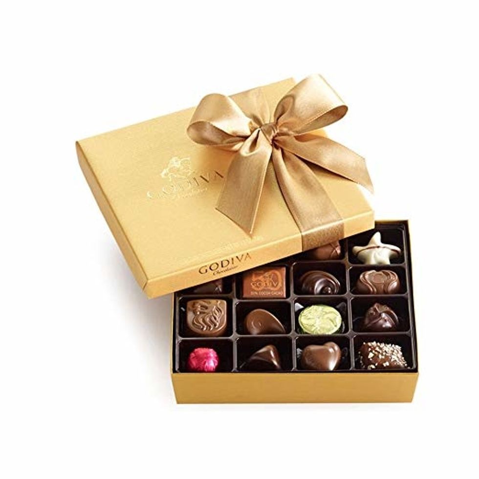 Godiva Chocolatier Classic Gold Ballotin Chocolate