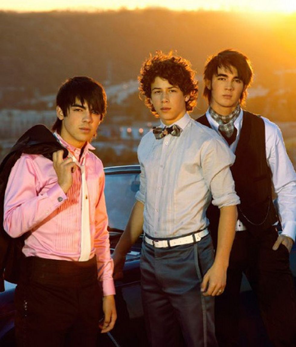 Thanks To The Jonas Brothers, I Never Regret Not Dating A