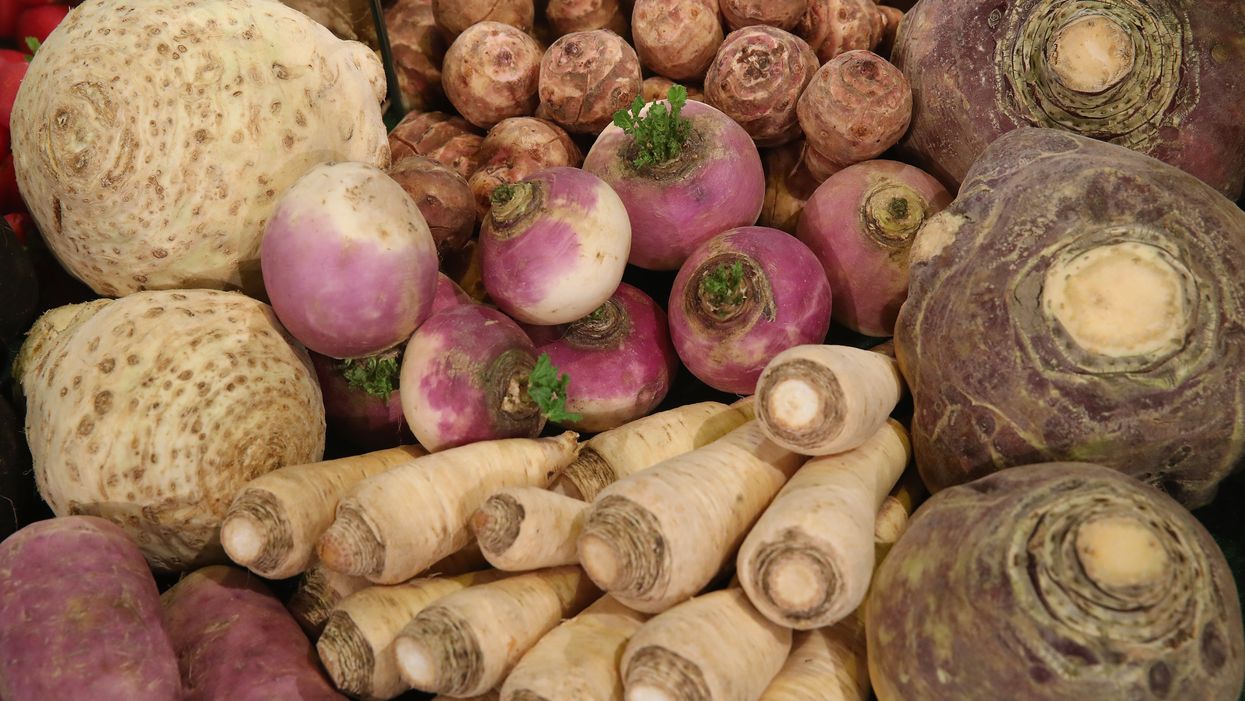 Kentucky man gives wife turnips, instead of tulips, in Valentine's mix-up