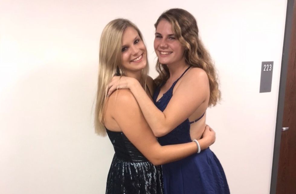 24 Questions To Ask When You Are Looking For Your Freshman Year Roommate