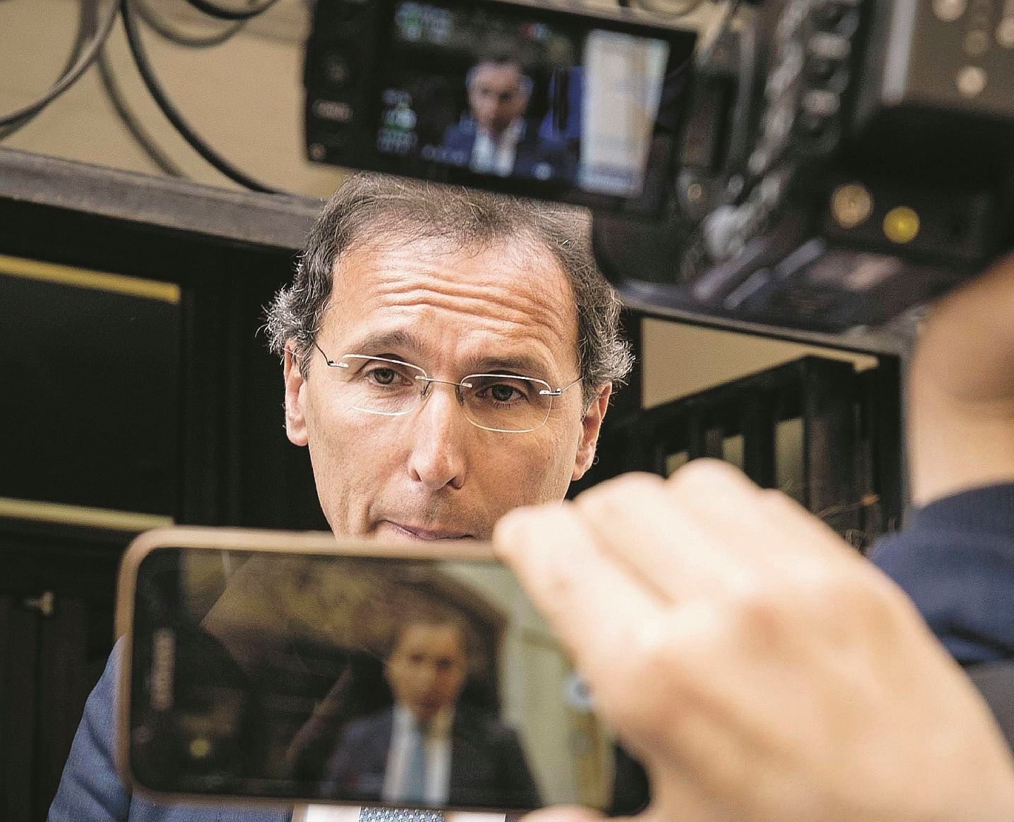 «Giachetti mela avvelenata di Renzi. Il Giglio magico vuole la vendetta»