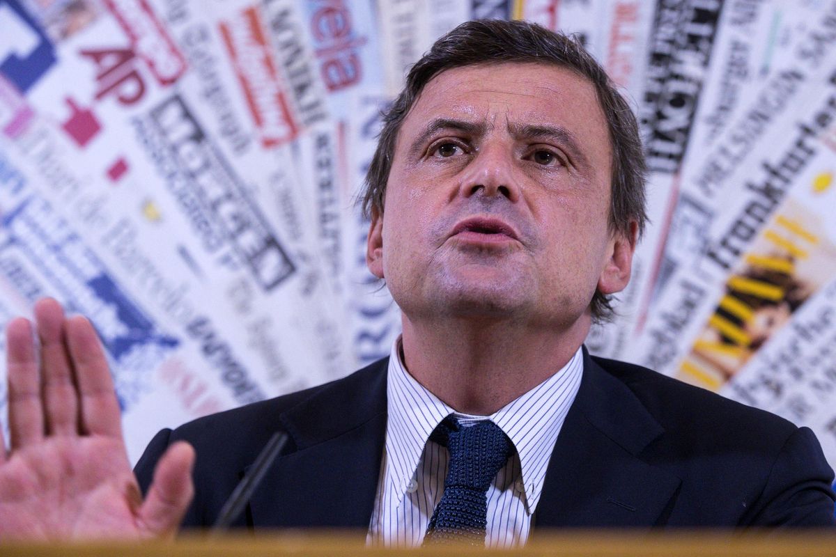 Calenda non vuole Fi e Leu nel suo minestrone