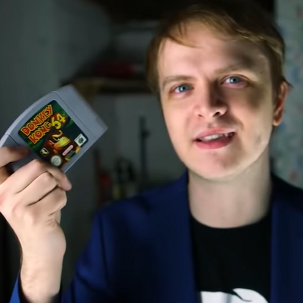 How a Gamer Managed to Raise $340k for Trans Youth by Playing Donkey Kong