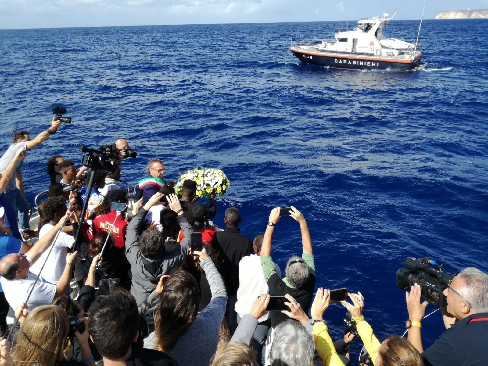 Non solo propaganda. Qualcuno i naufragi vuol causarli davvero