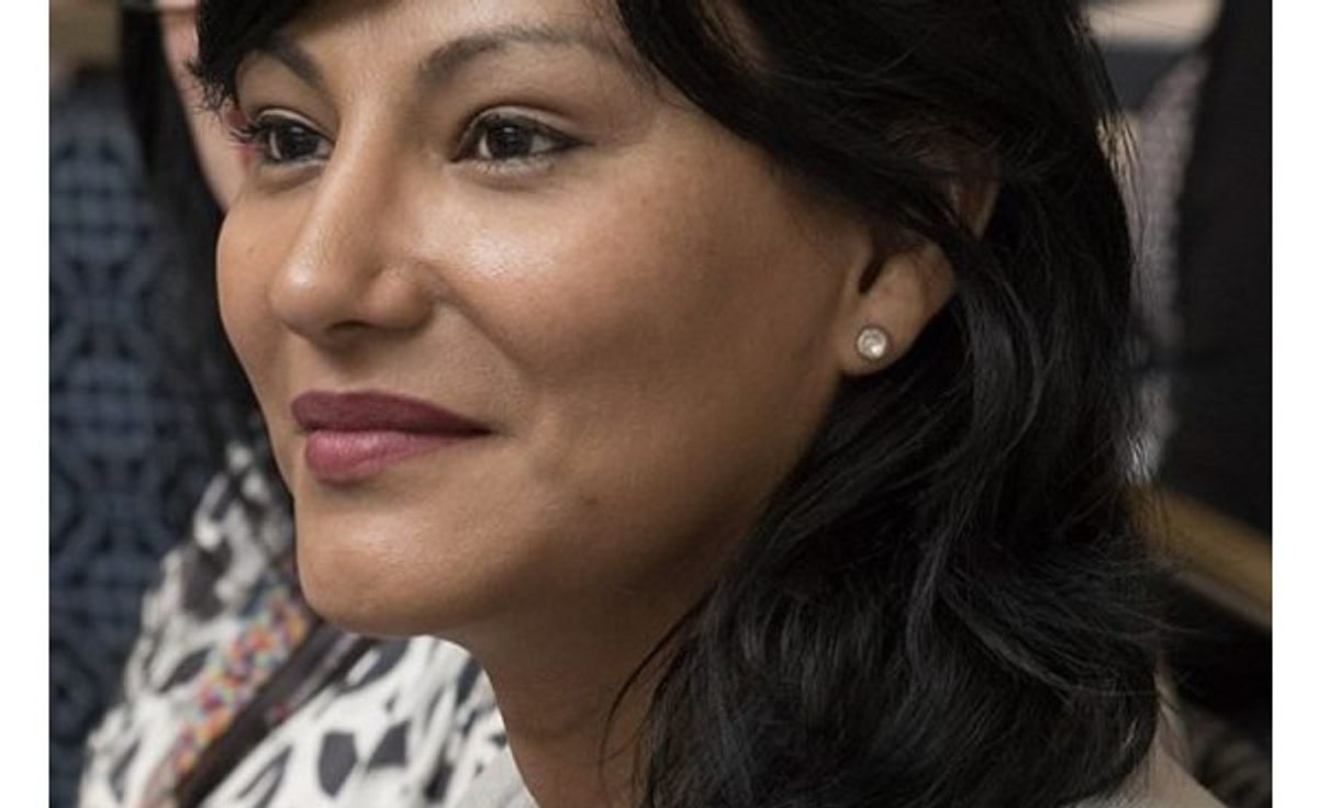 Synchrony Employee Story: Meet Giselle Velazquez, Specialist, Bilingual Translator - Resolution Services