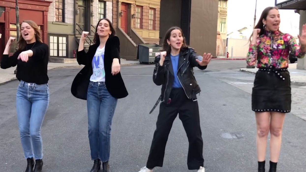 Emma Stone and HAIM Recreated The Dance From The Spice Girls' 'Stop' Music Video For An Important Cause