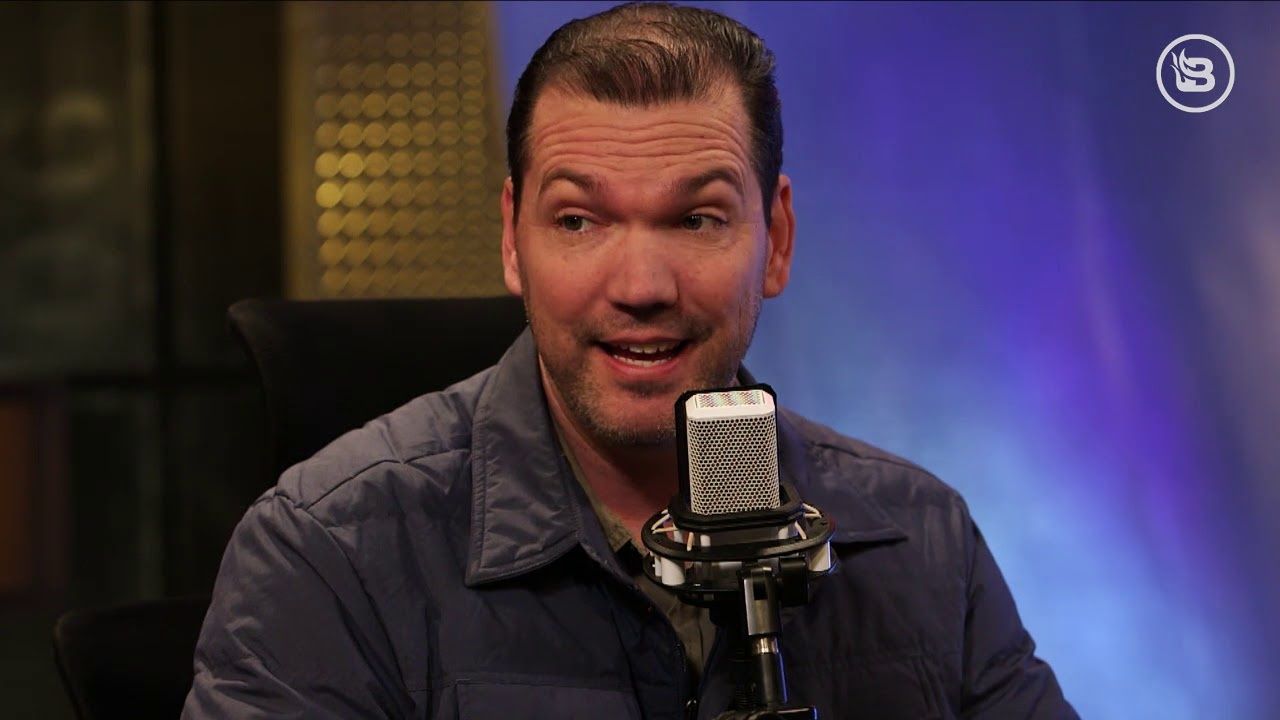 HERE are the details of the Roger Stone arrest