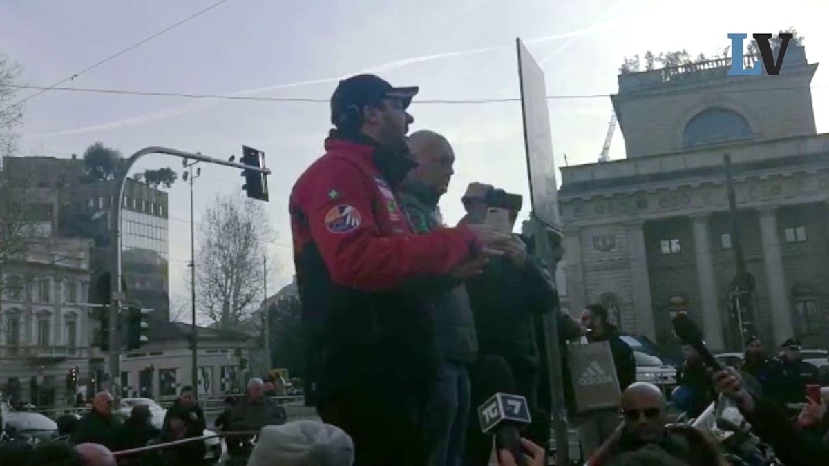 Matteo Salvini: «Dopo l'Italia ci prepariamo a cambiare anche Milano»