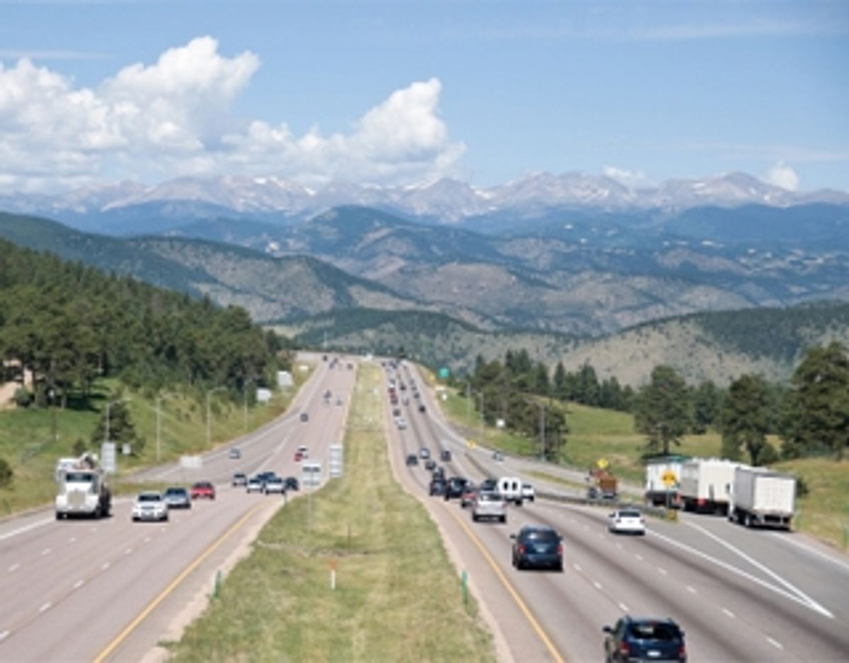 Colorado's Chain Law Starts Sept. 1 for Commercial Vehicle Drivers on I