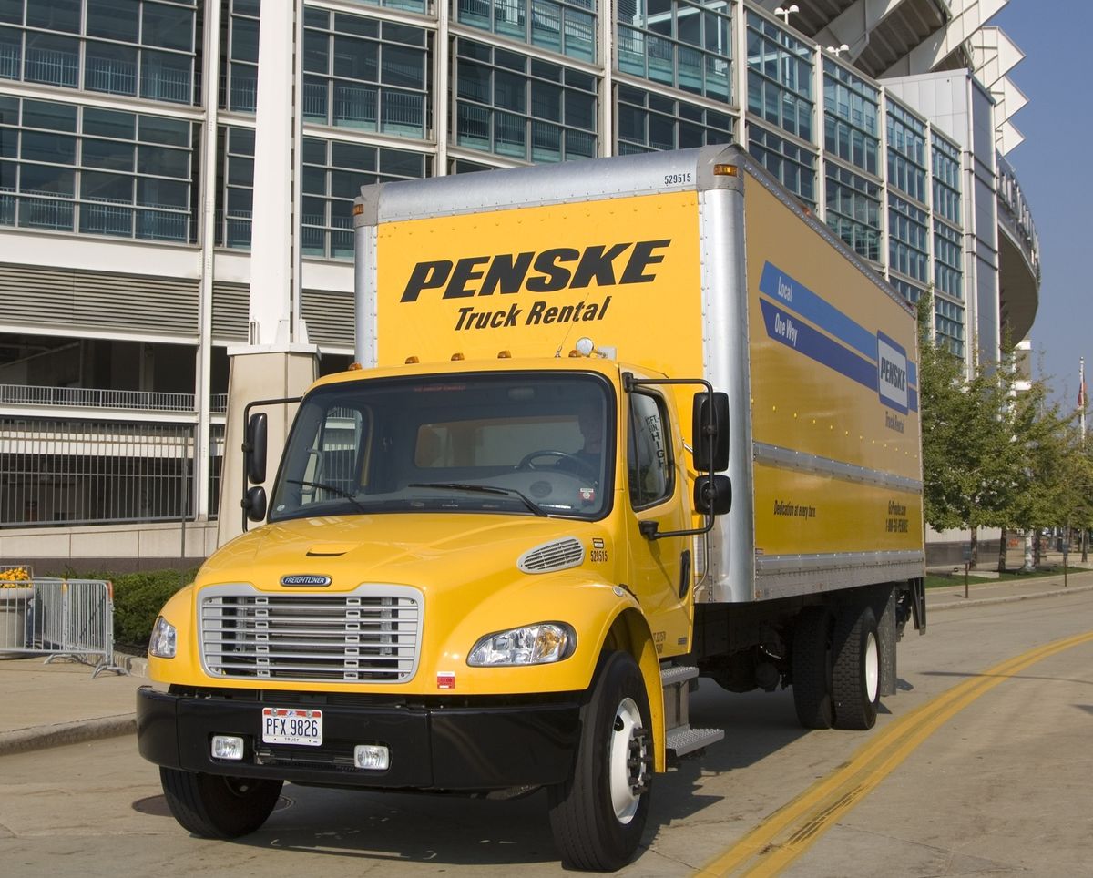 Penske Truck Rental Ready for Holiday Shipping Demand