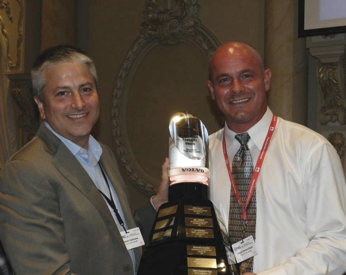 Penske Associate Gets Fleet Maintenance Manager of the Year Award