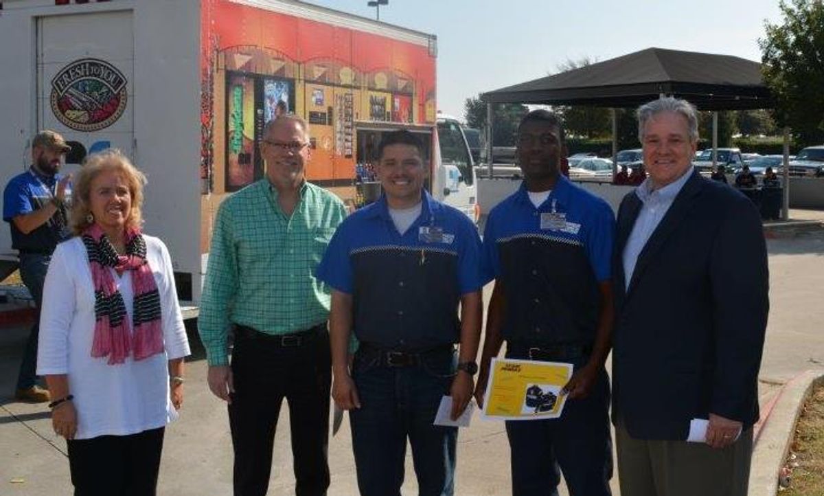 UTI Students Win Drawing at Penske Recruiting Event