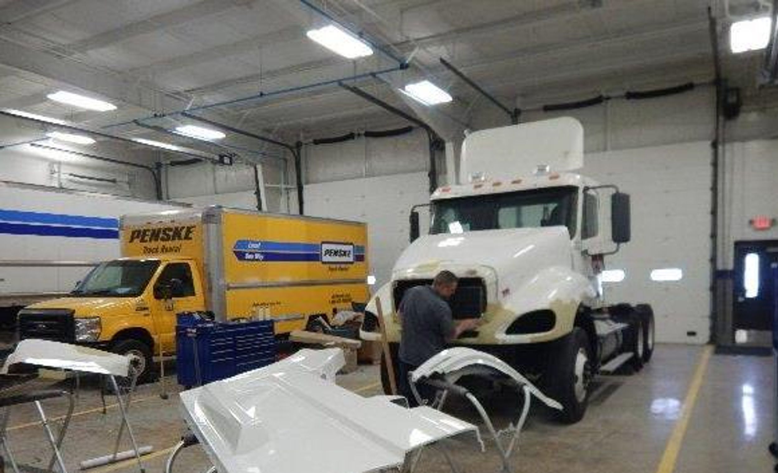 Penske Opens Truck Collision Repair Center in Fairless Hills, PA