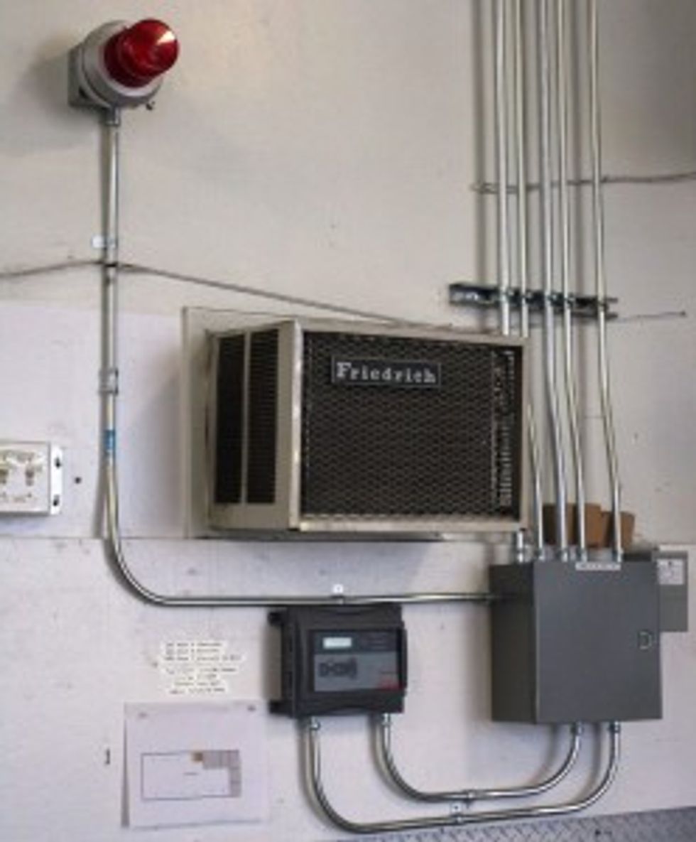 Penske Modifies Two SoCal Locations to Service Natural Gas Trucks Penske