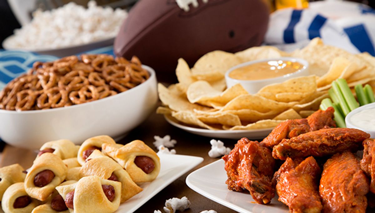 Penske Logistics Keeps Food for the Big Game Moving Forward