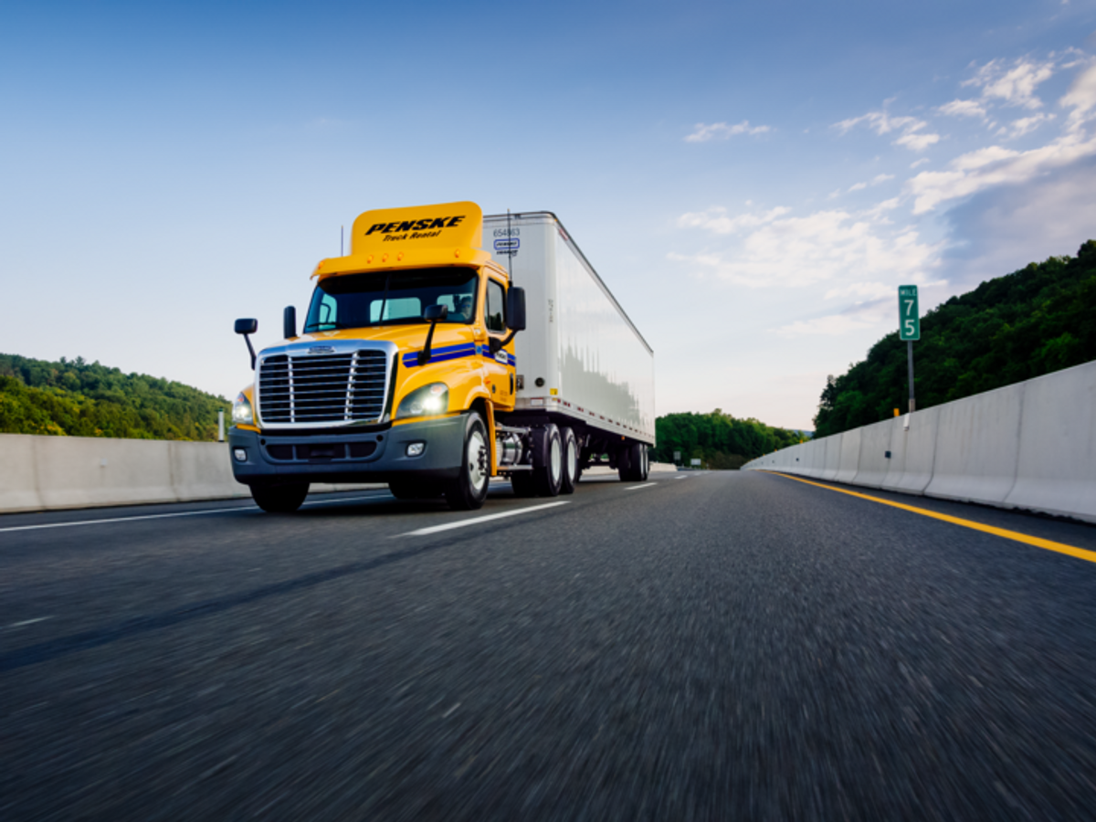 Penske Features Connected Fleet Solutions at Advanced Clean Transportation Expo