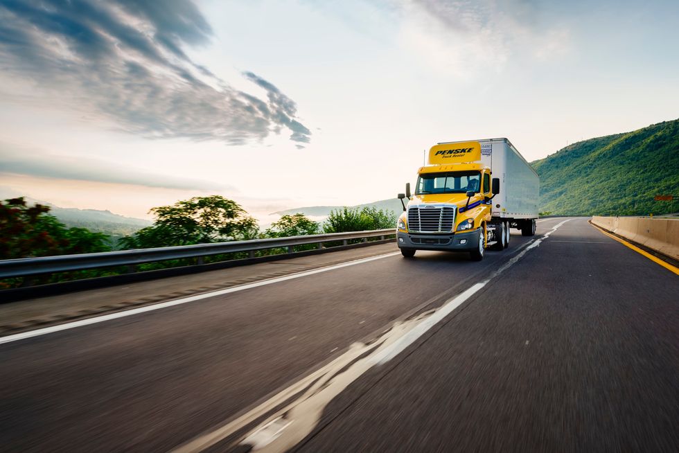 Penske Truck Rental Named a Supplier of the Year by Coca-Cola Bottlers Sales and Services