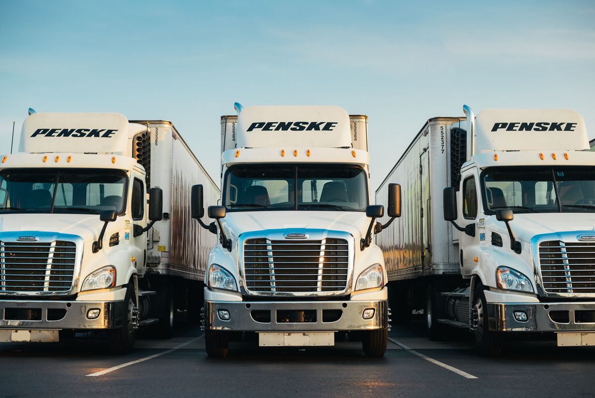 Penske Logistics Receives Green Supply Chain Award