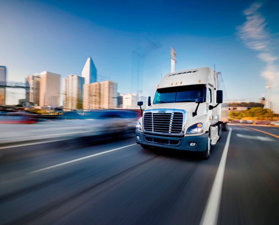 Penske Logistics Recipient of Several Industry Magazine Awards and Listings