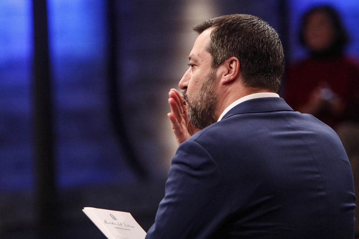 Perché il M5s
non può non salvare Salvini