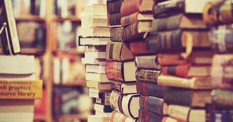 Red Dress Run History (dress, history, best little Dress event, biggest best little Dress, biggest best little Dress event) Books
