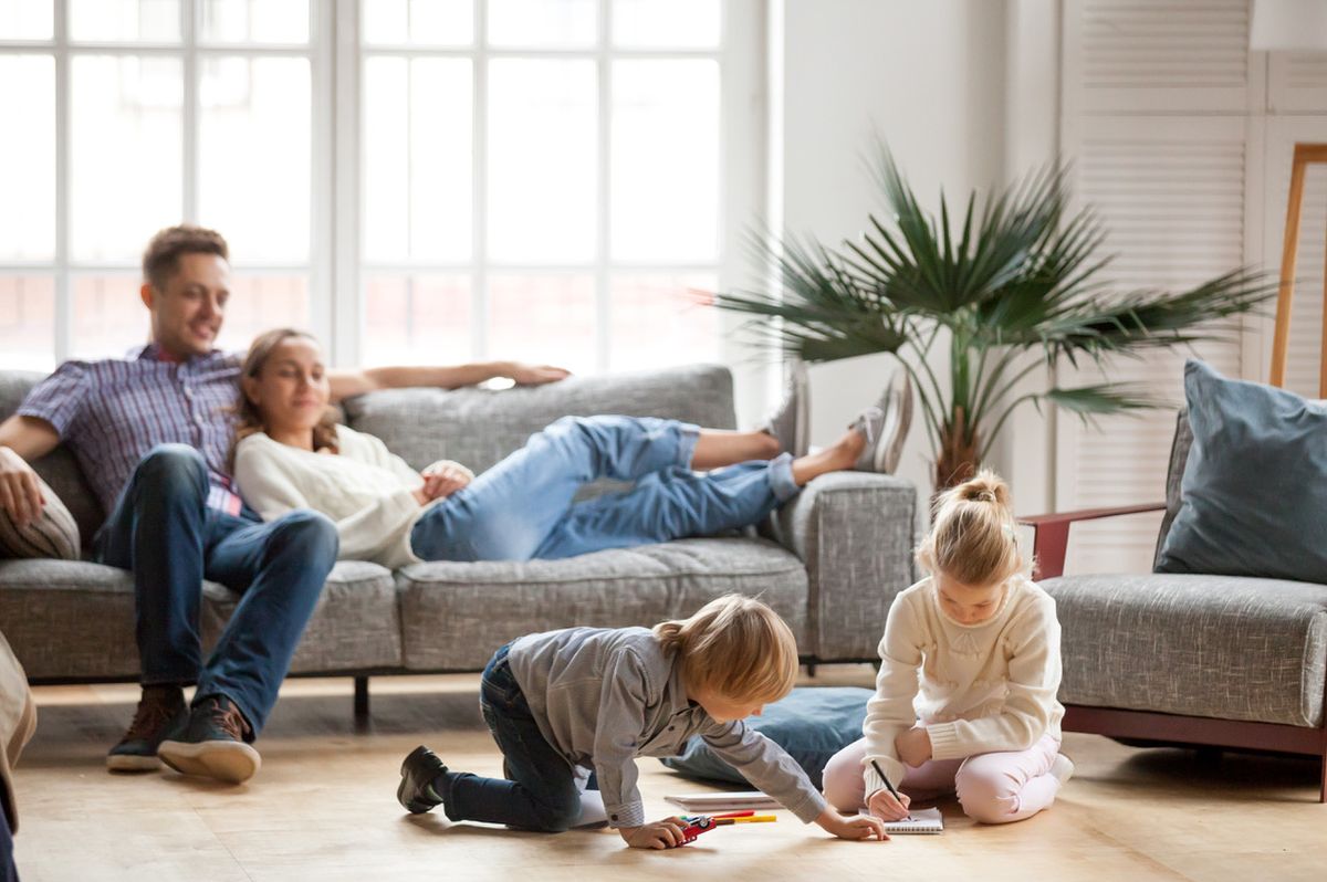 «Se volete figli più felici lasciateli un po’ in pace»