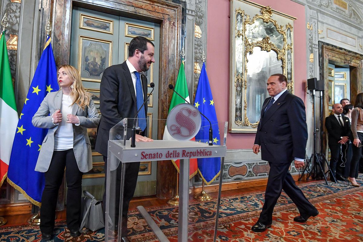 Condannati a governare insieme