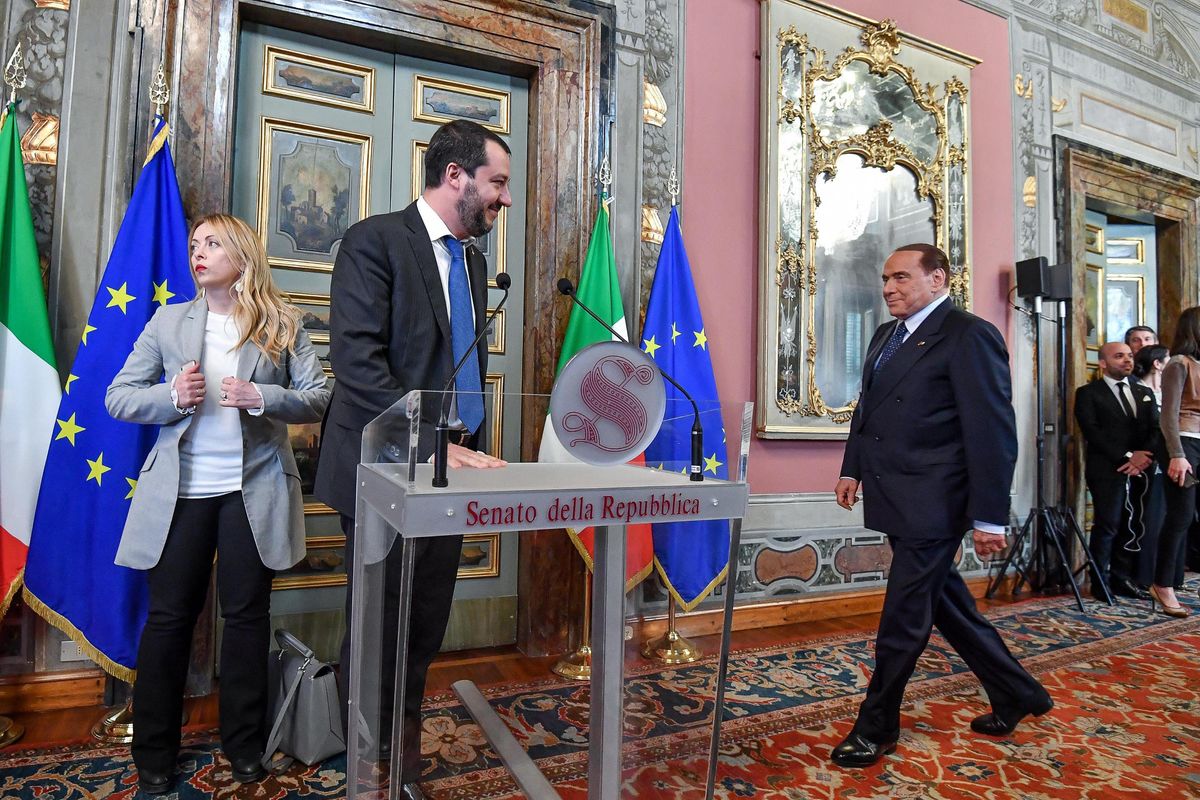 Condannati a governare insieme