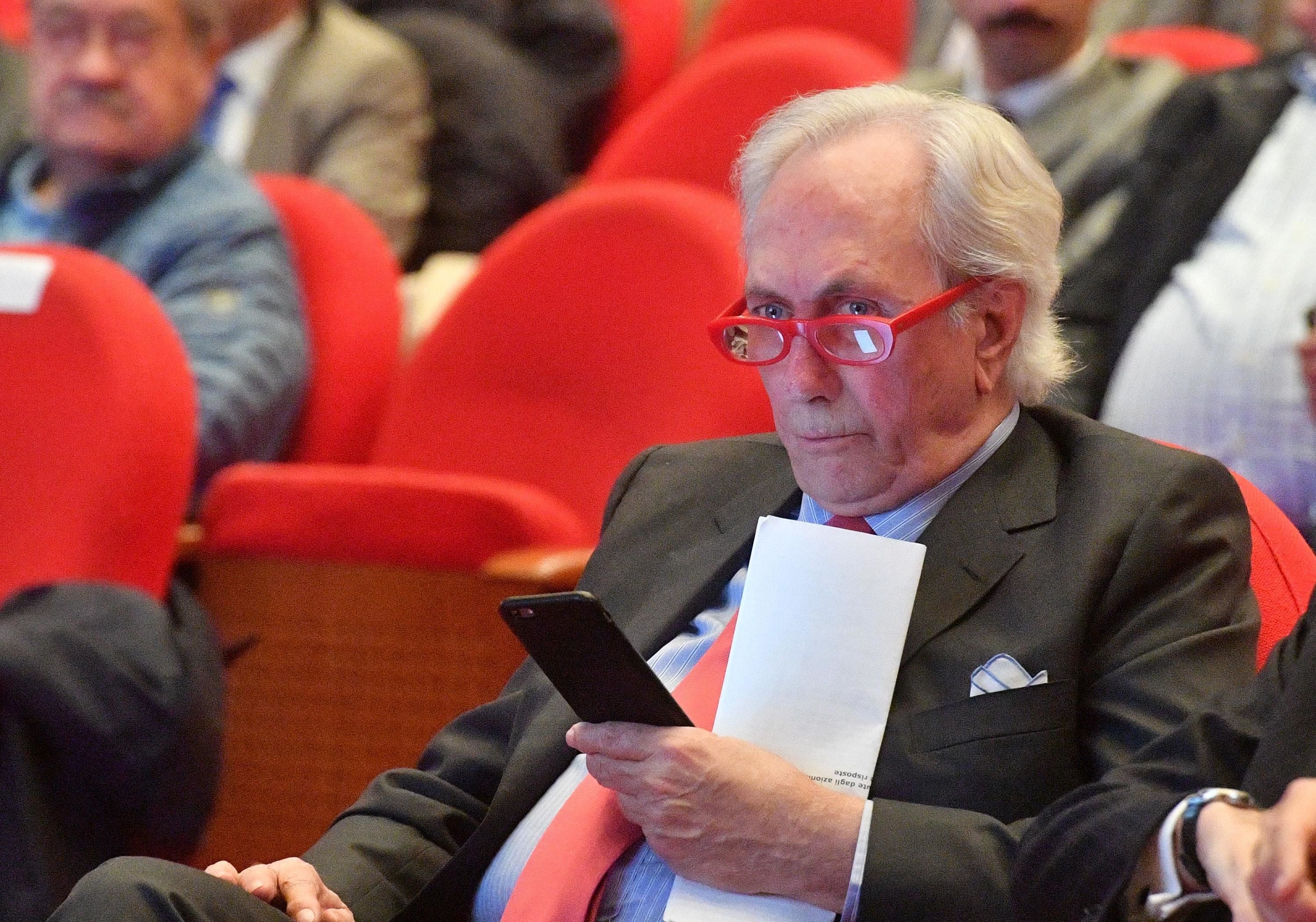 L’effetto Lanzalone colpisce Carige. L’azionista lascia e accusa il manager