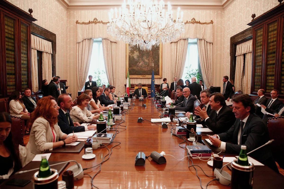 Diritti e dignità non c’entrano nulla. Chi si oppone ai tagli lo fa per i soldi