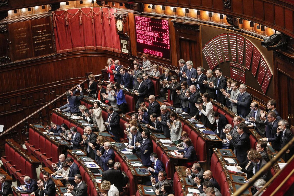 I ministri non coltivino le serpi nello staff