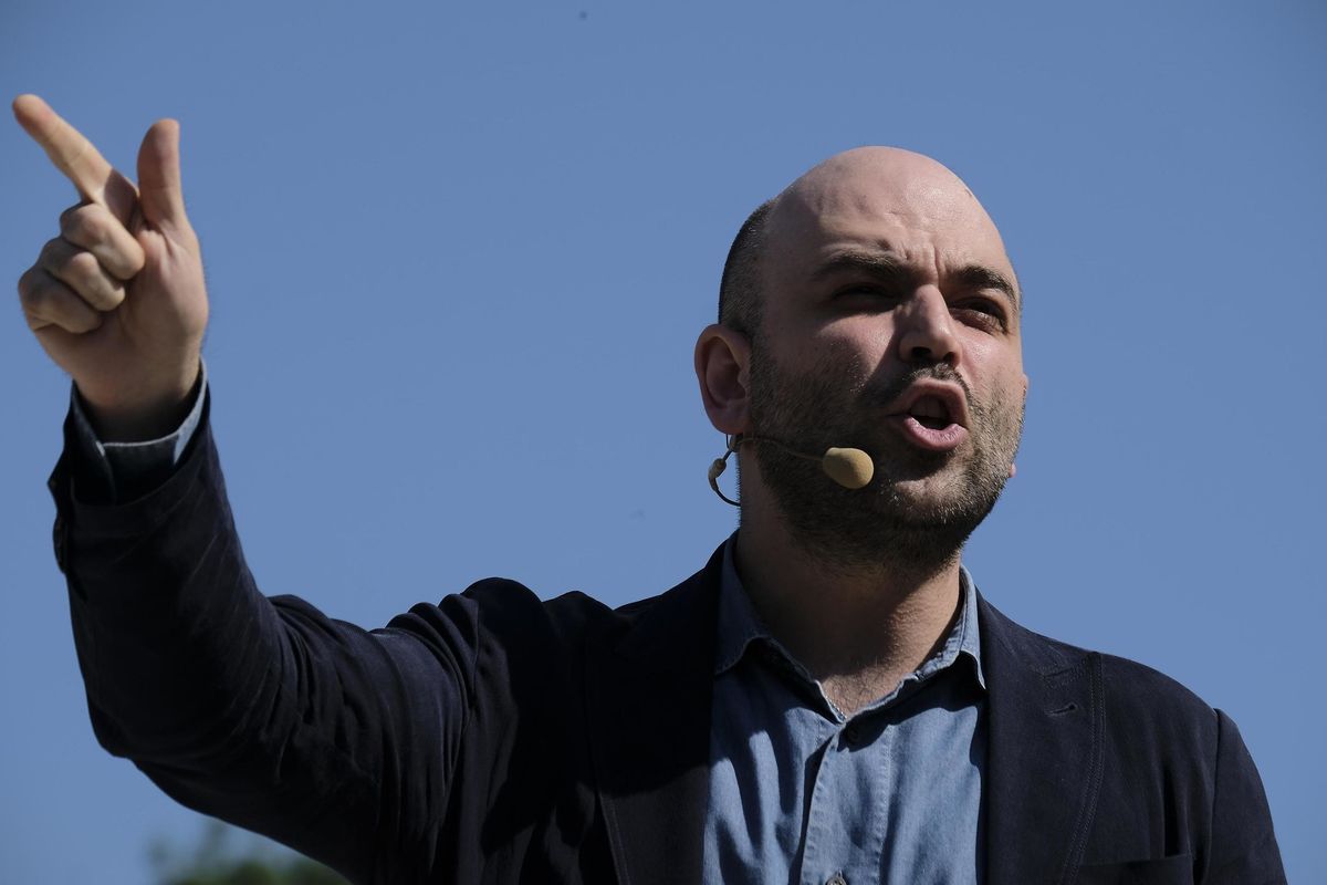 Saviano (non) risponde a Veronesi e riempie di sé anche l’arca del bene