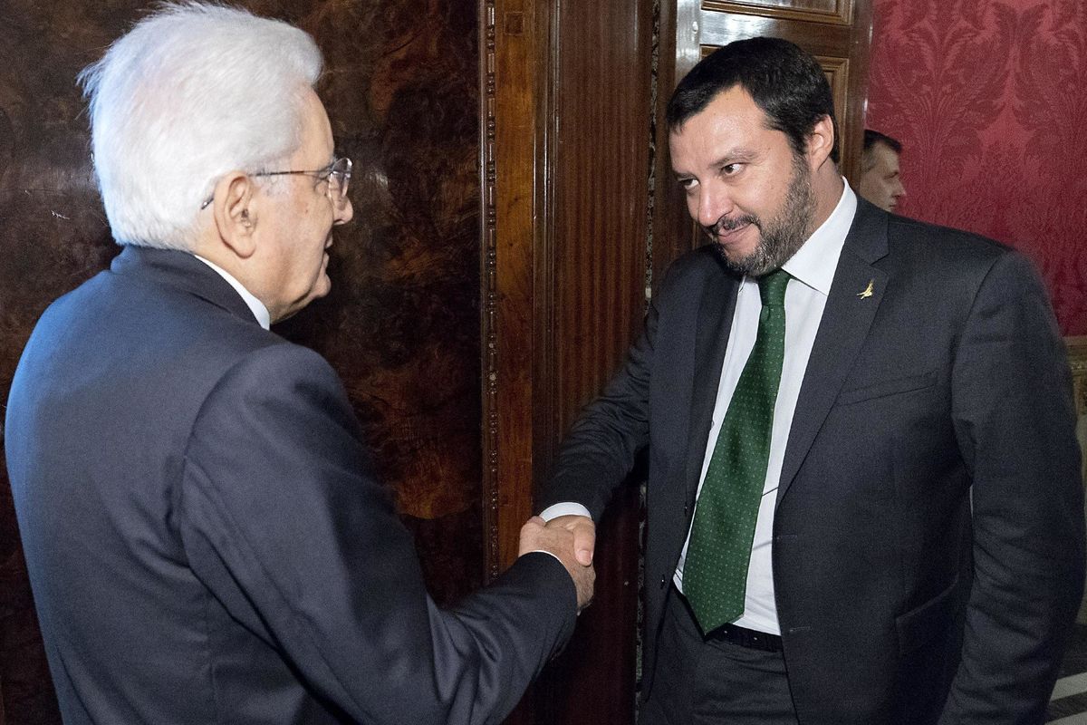 Mattarella fissa molti paletti ma non riesce a respingere Salvini