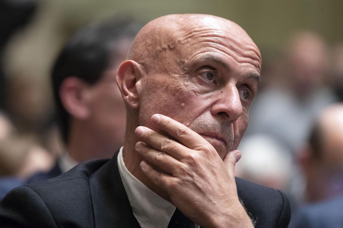 Le relazioni pericolose di Minniti. I servizi trattano con lo 007 di Assad