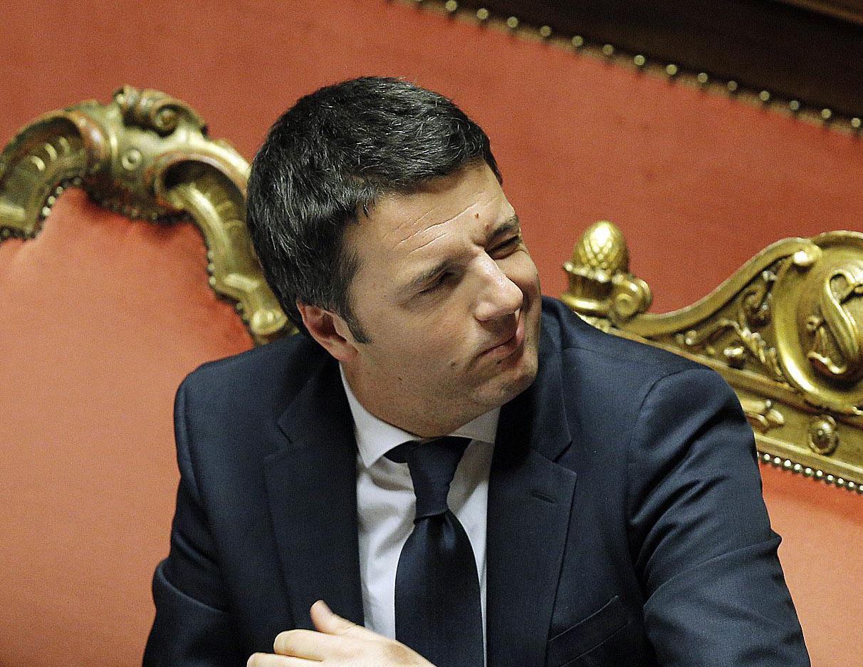 Renzi tiene ancora
 in pugno il Pd e vuole farlo alleare con Forza Italia