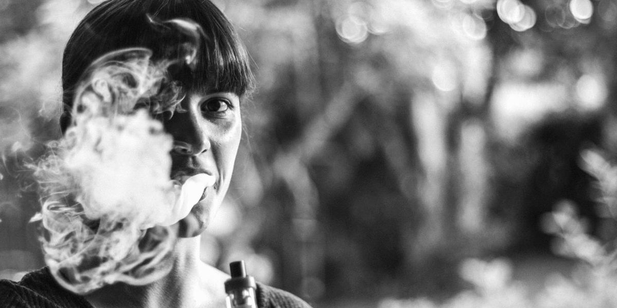 People puffing e-cigs are more likely to have heart attacks, strokes and depression