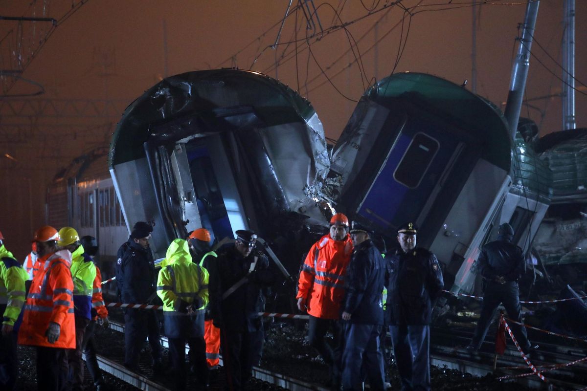 Strage di Pioltello: «Rfi sapeva da mesi del giunto rotto ma non lo sostituì»