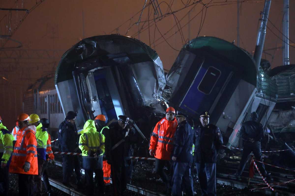 Strage di Pioltello: «Rfi sapeva da mesi del giunto rotto ma non lo sostituì»