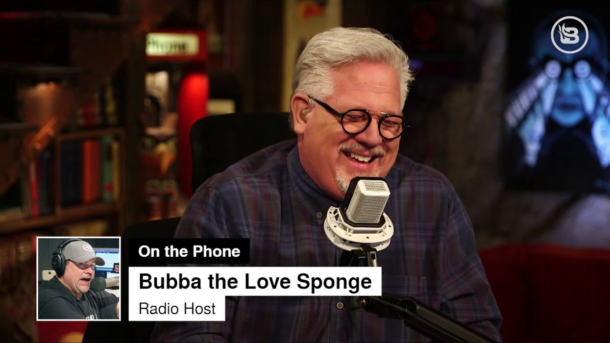 Bubba the Love Sponge goes to bat for Tucker Carlson