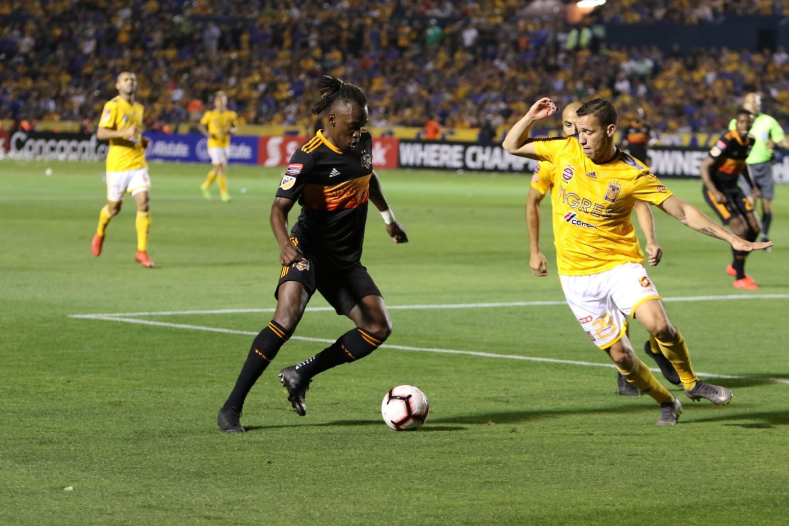 5 quick kicks from Dynamo at Tigres UANL